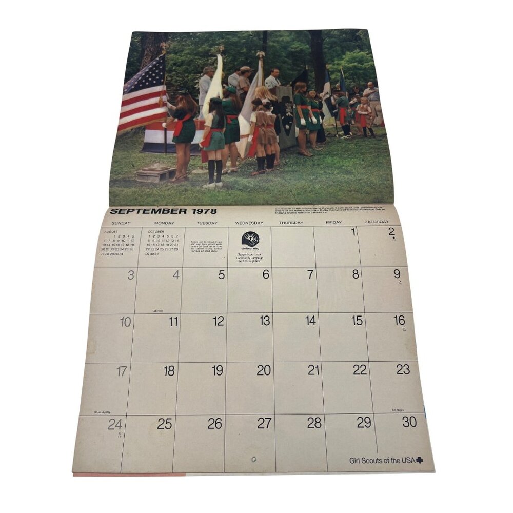 Vintage 1978 Girl Scout Calendar Colorful Illustrations & Photographs USA - Picture 5 of 6